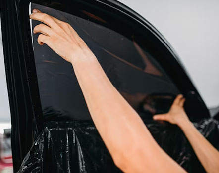 service pose vitres teintées